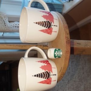 Set of 2 Starbucks mugs and minimug SALE!!!!!!